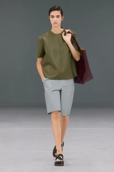 Look 40
